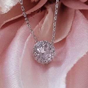 Adornia Swarovski Floating Halo Necklace